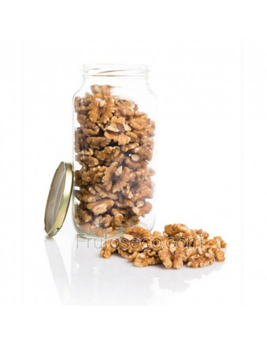 Nueces peladas Chilenas 320 gr. Al vacio