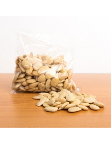 Almendras crudas repeladas. Comuna 250 gr